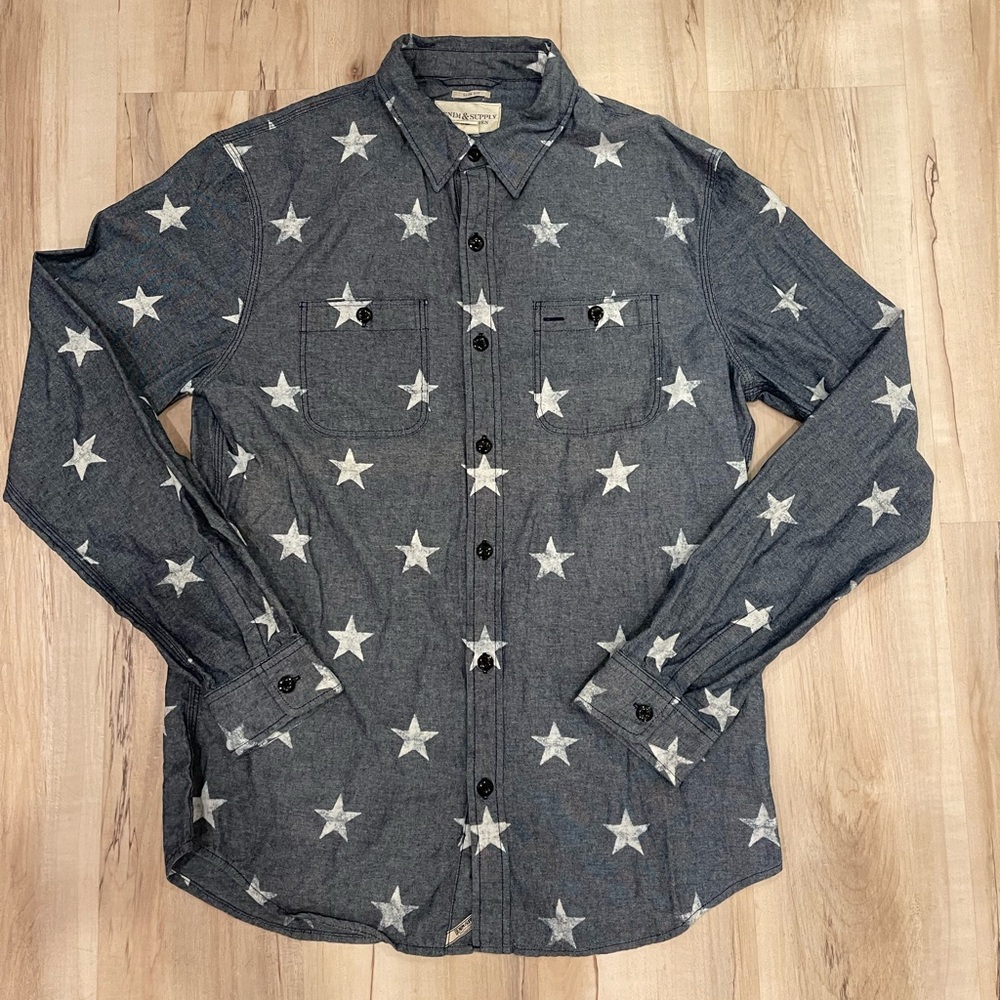 Denim & Supply Ralph Lauren button down in men’s large slim in blue with stars